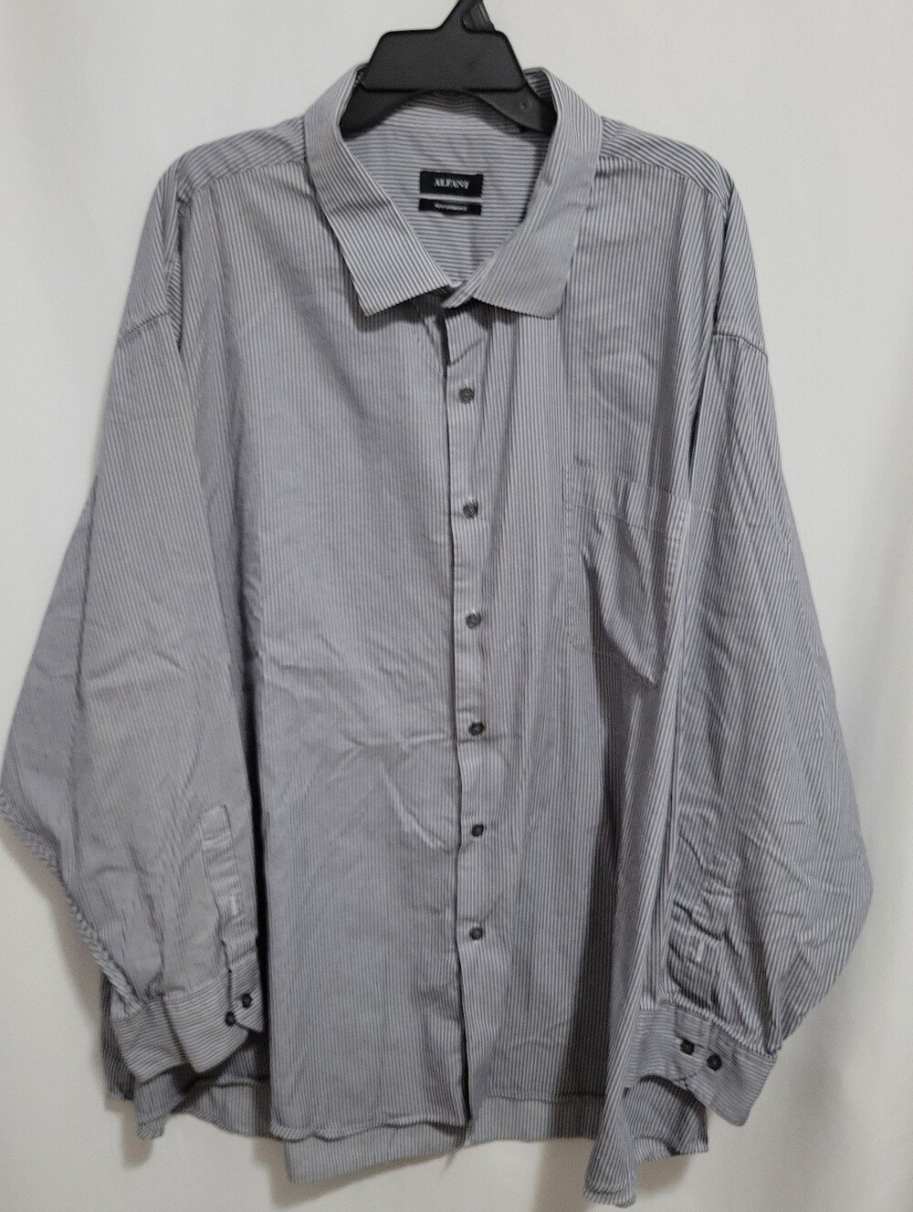 Alfani Men's Gray/Black Thin-Stripe Button-Down Shirt, Size 22 (34-35) Big